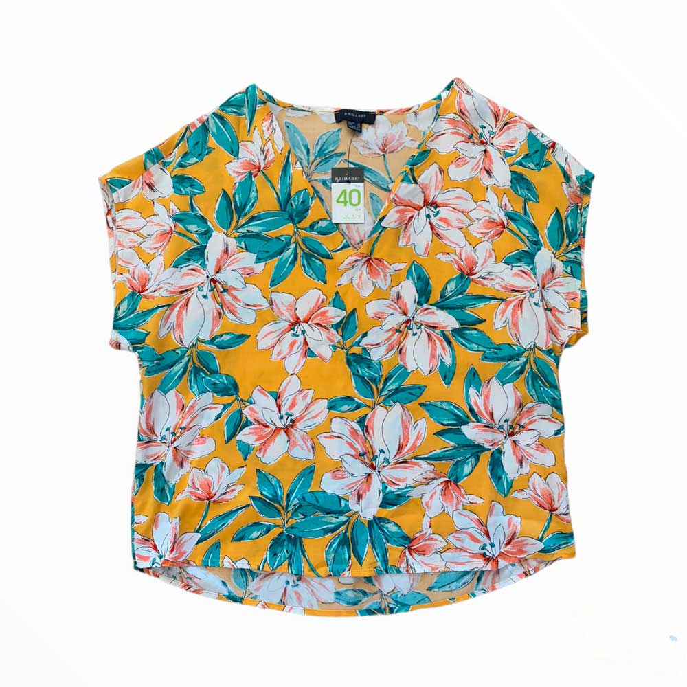 Camiseta de flores nueva con etiqueta – Talla 40